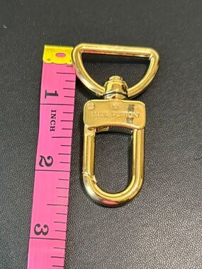 Authentic LV lobster clasp